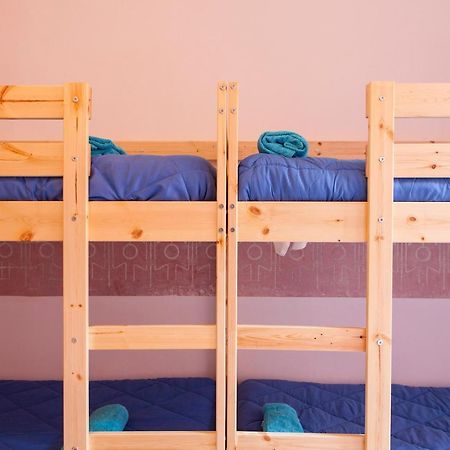 Bed In Girona Bed and Breakfast Buitenkant foto