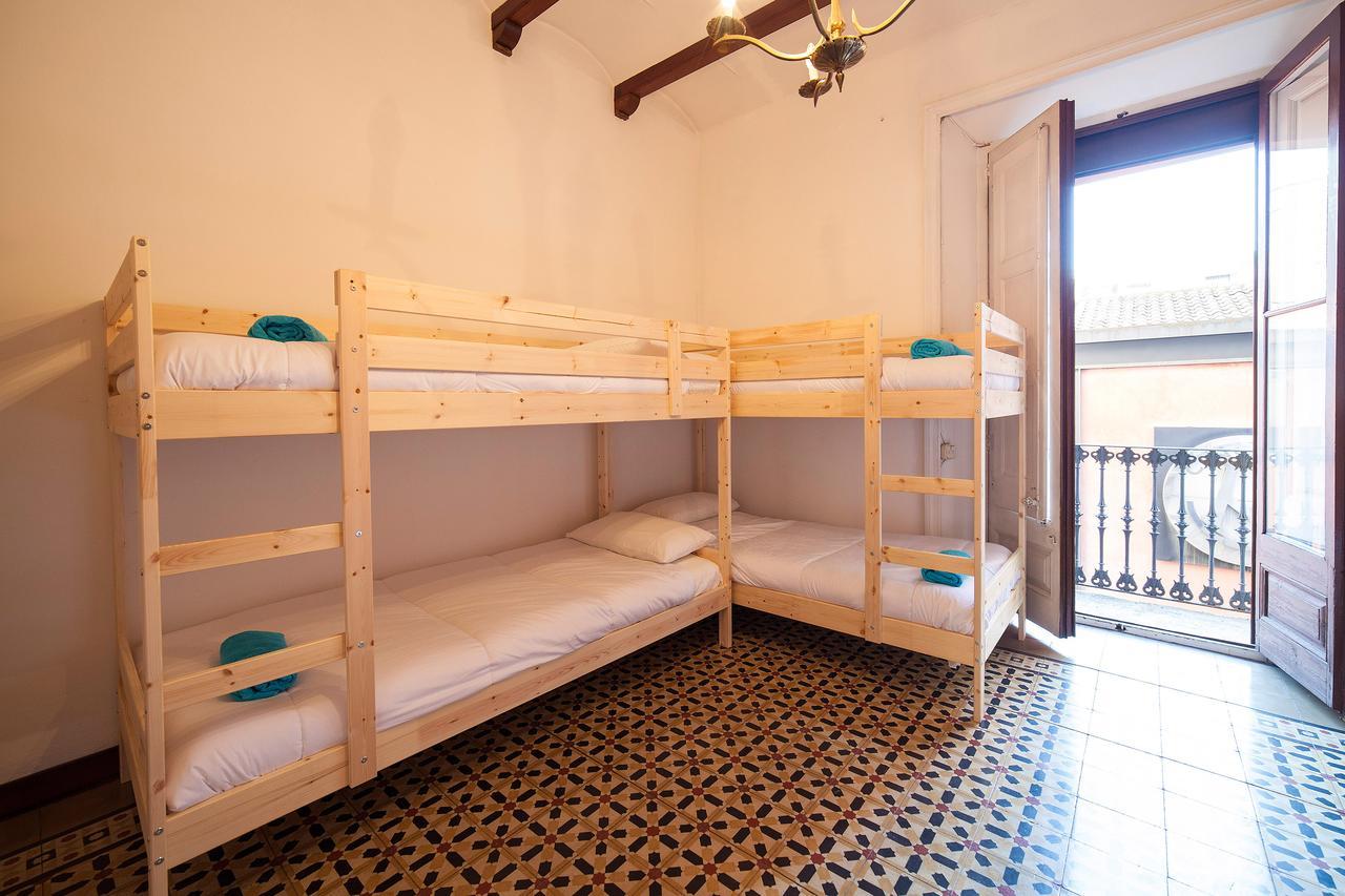 Bed In Girona Bed and Breakfast Buitenkant foto