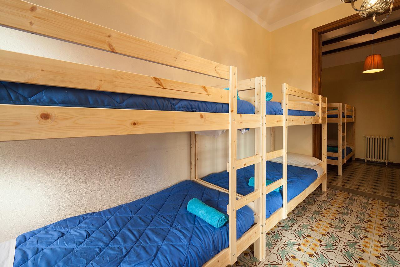 Bed In Girona Bed and Breakfast Buitenkant foto