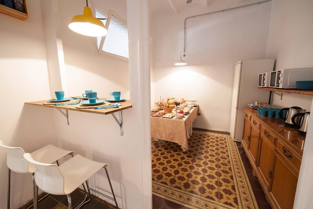 Bed In Girona Bed and Breakfast Buitenkant foto